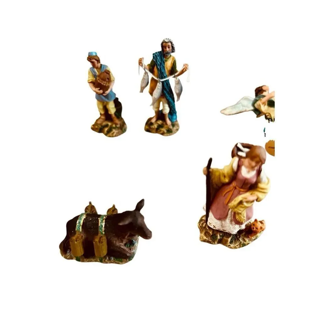 Hawthorne Village day sets currently